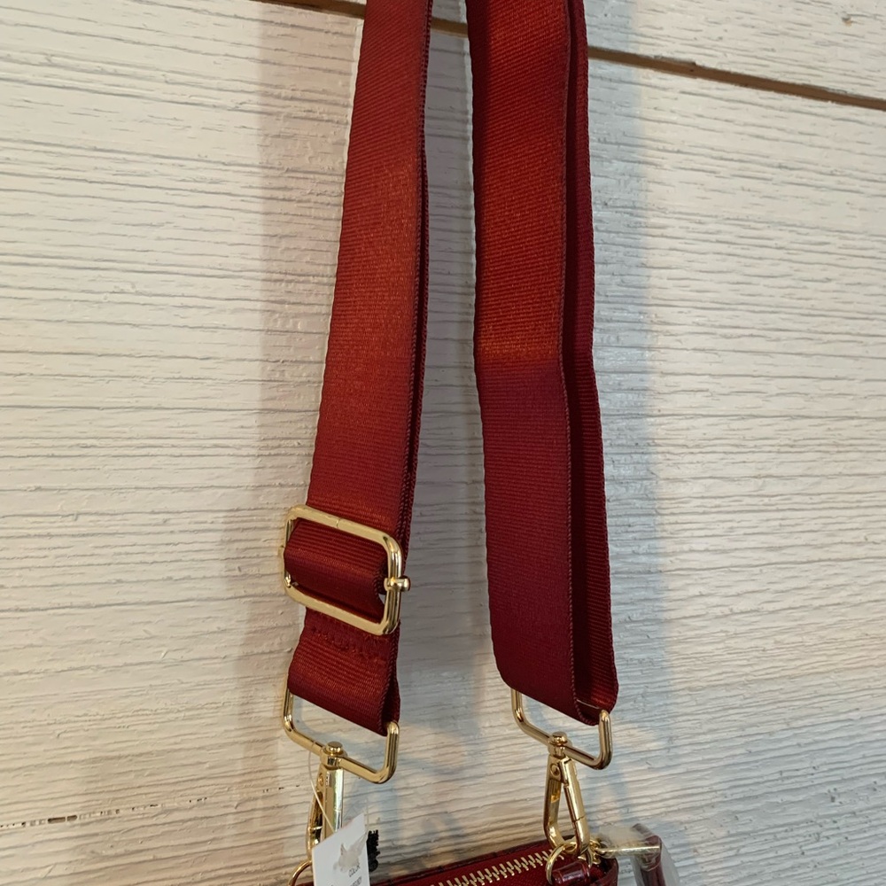 *NEW* Samantha Brown To-Go Croco Phone Crossbody/Wallet. Burgundy - Picture 3 of 9